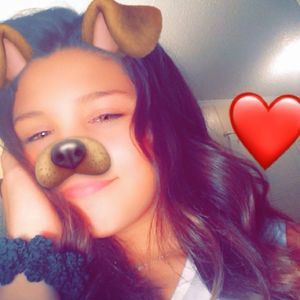 Meet your Posher, Cassandra